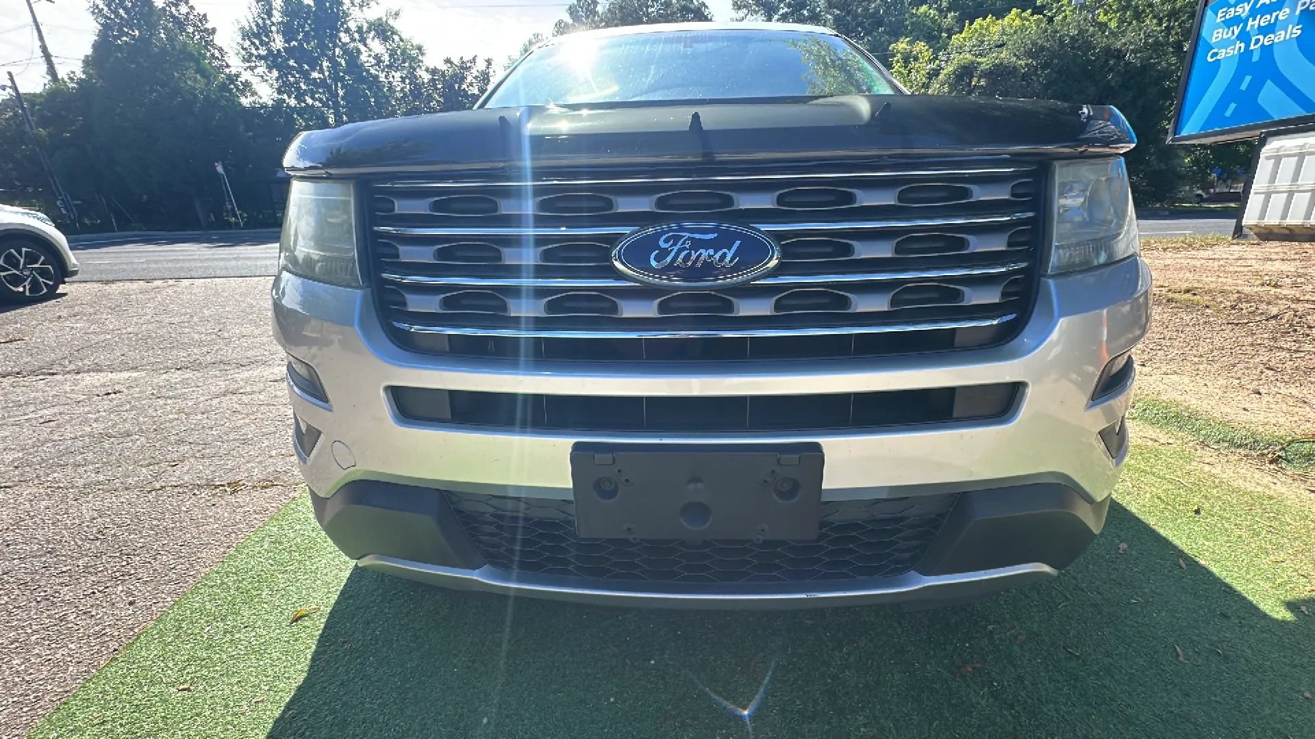 Used 2016 Ford Explorer XLT AWD/4WD image 24