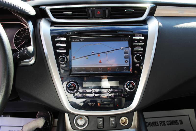 Used 2015 Nissan Murano SL w/ Cargo Package image 20