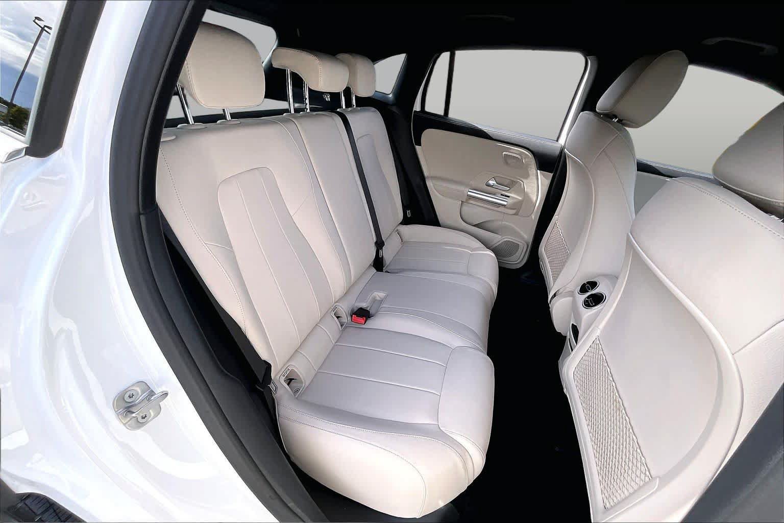 Used 2025 Mercedes-Benz GLA 250 4MATIC image 20