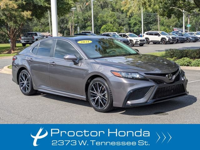 Used 2021 Toyota Camry SE
