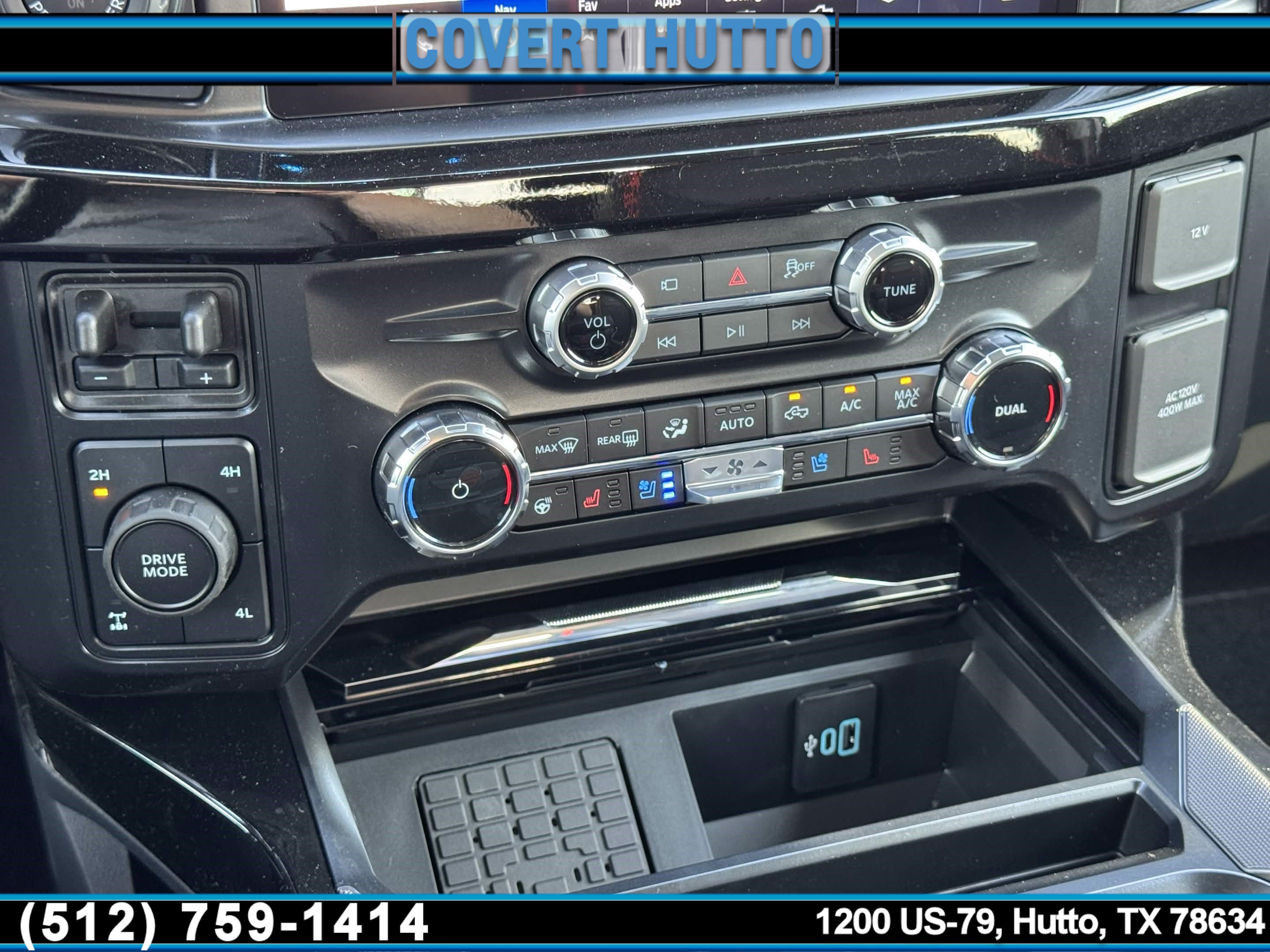 New 2026 Ford F250 Lariat w/ Black Appearance Package image 26