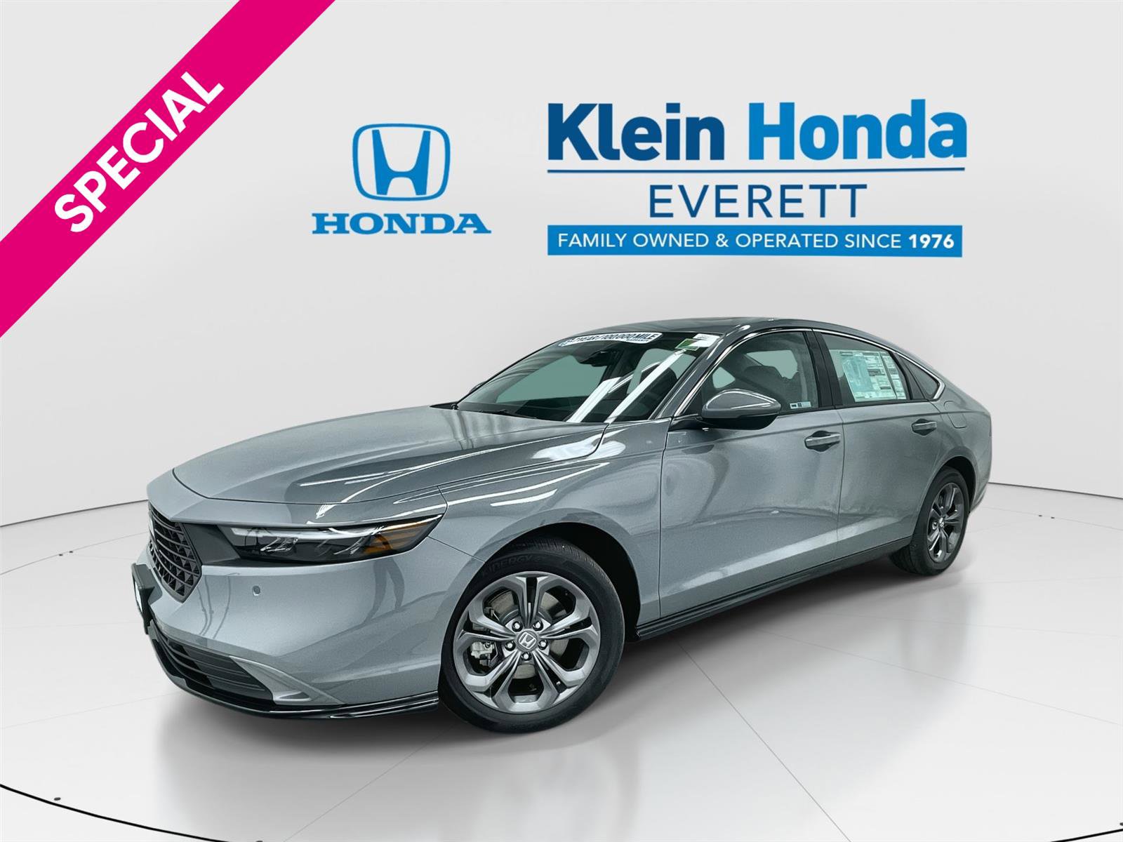 New 2025 Honda Accord EX-L image 1