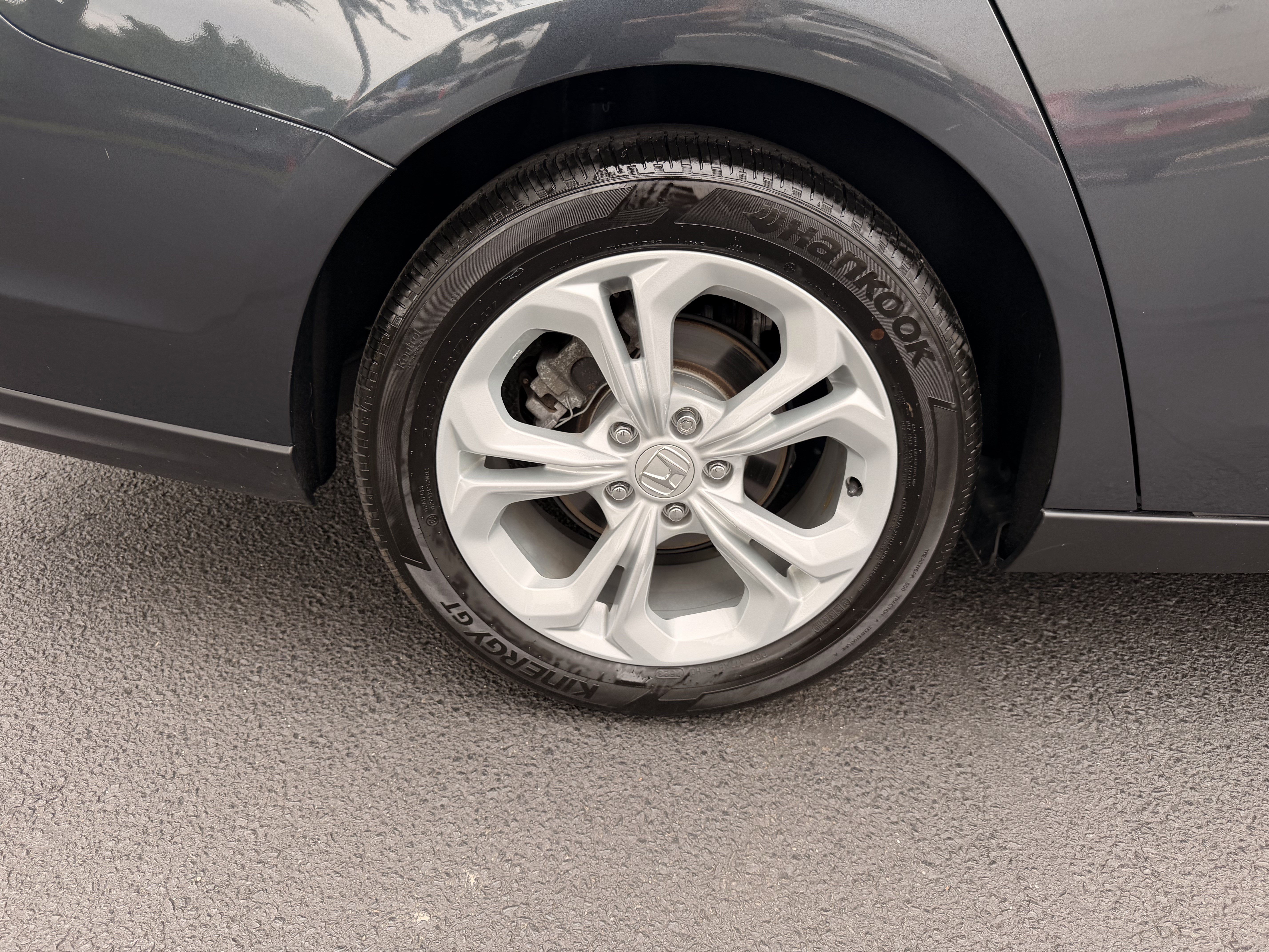 Certified 2024 Honda Accord LX image 9