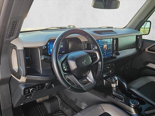 Used 2023 Ford Bronco Wildtrak image 10