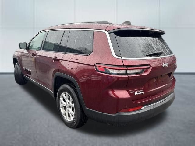 Used 2023 Jeep Grand Cherokee L Limited w/ Luxury Tech Group II AWD/4WD image 2