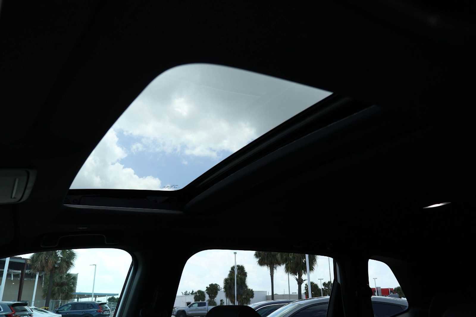 Used 2023 Honda CR-V Sport image 29