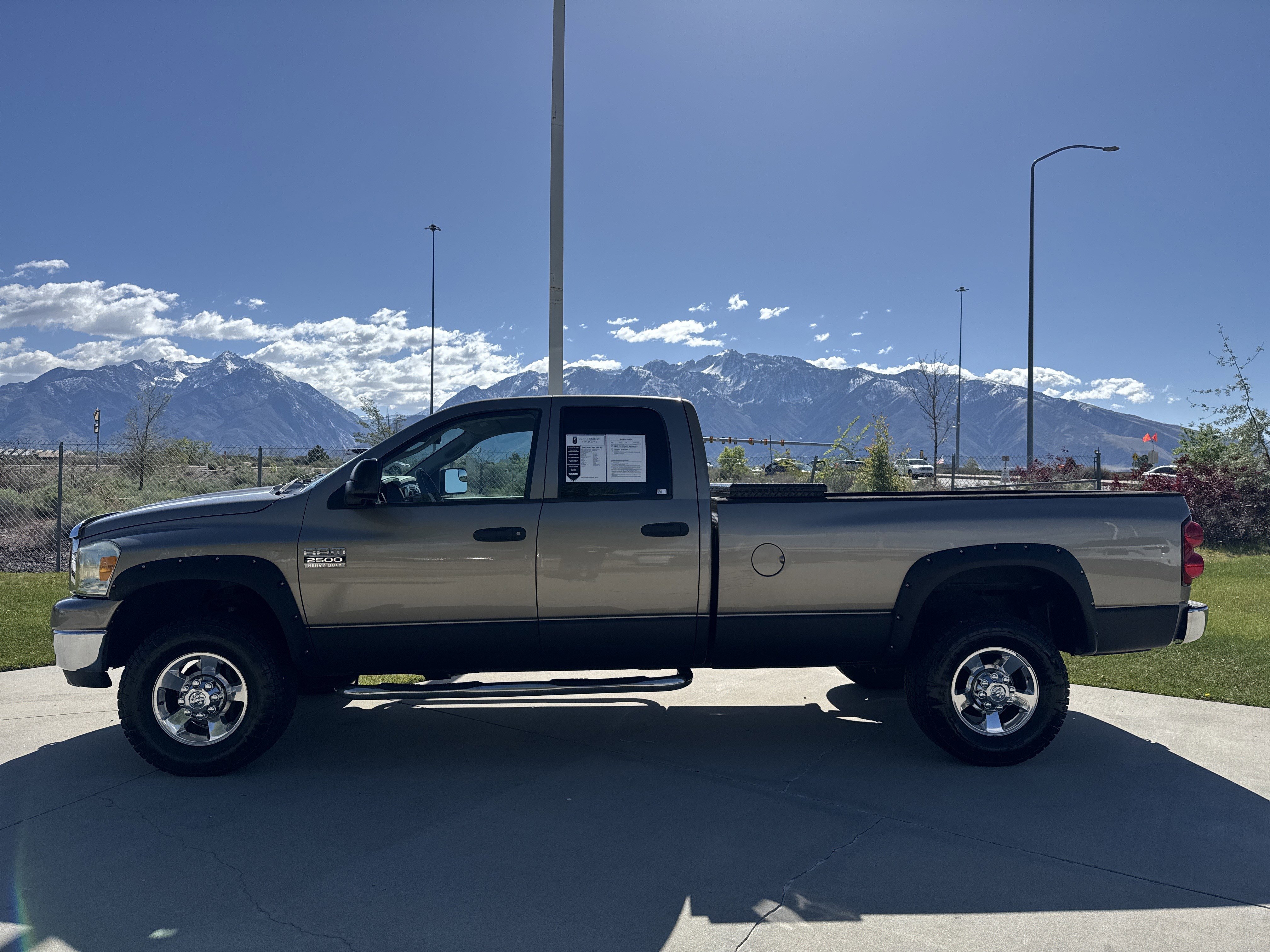 Used 2007 Dodge Ram 2500 Truck SLT w/ Quad Cab Big Horn Value Group AWD/4WD image 2