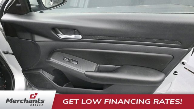 Used 2022 Nissan Altima 2.5 S w/ Driver Assist Package FWD image 10