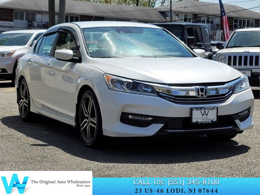 Used 2017 Honda Accord Sport image 1