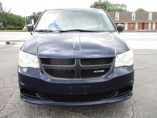 Used 2014 RAM C/V Tradesman FWD image 4