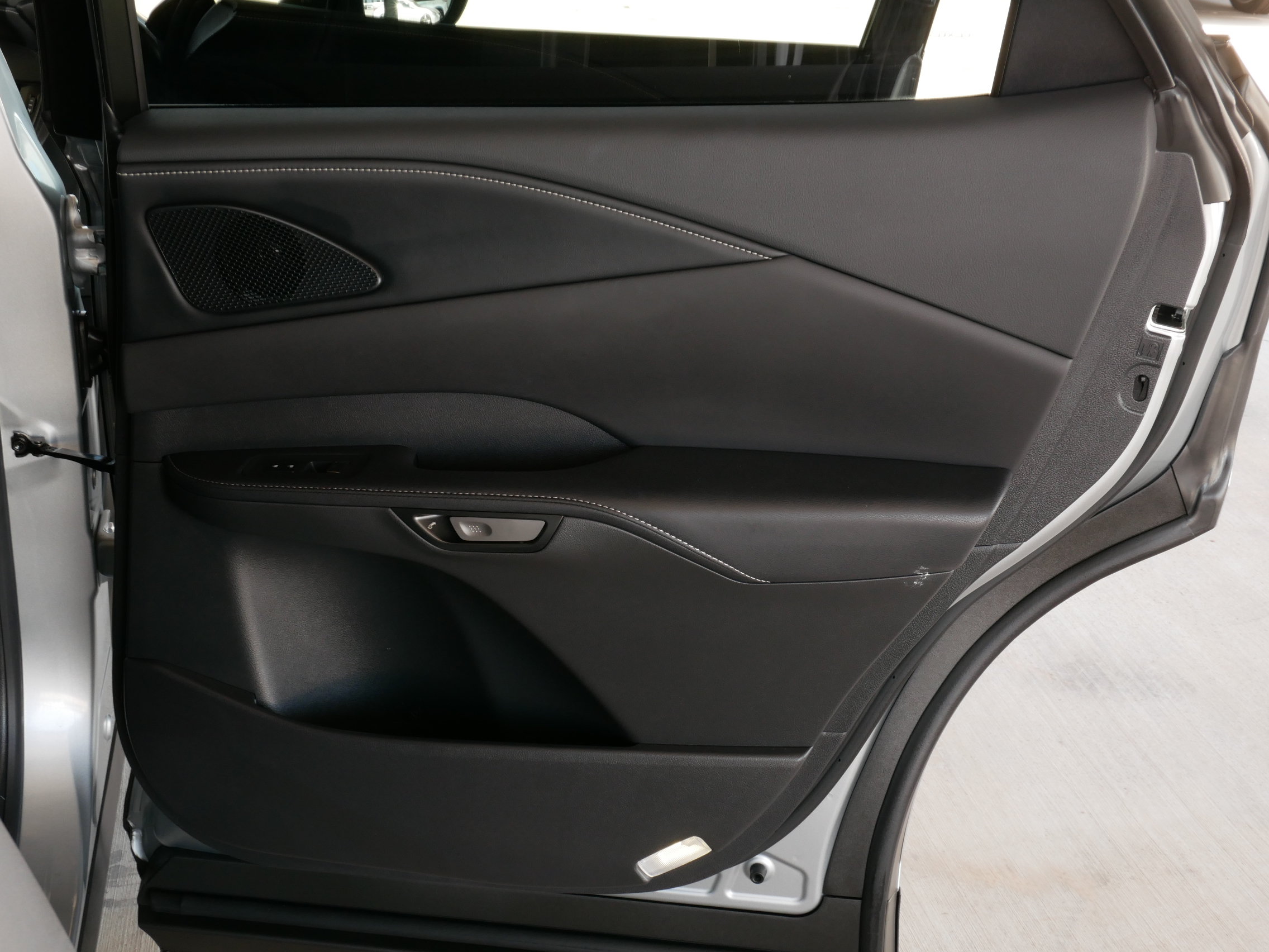 Certified 2025 Lexus RX 350 Premium w/ Accessory Package FWD image 18