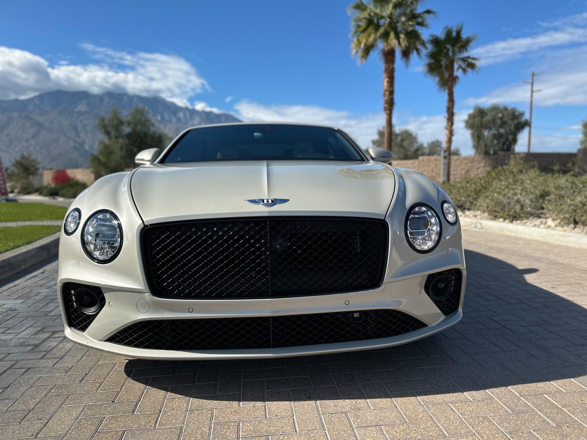 Used 2024 Bentley Continental GT V8 image 6