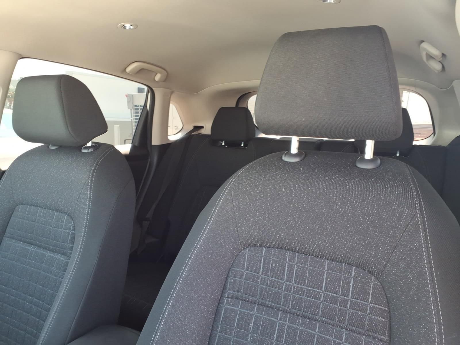 Used 2023 Honda HR-V LX image 13