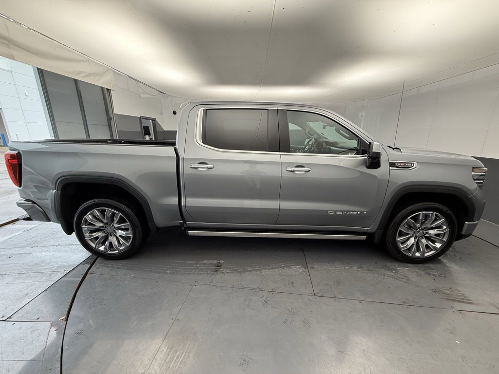 Used 2024 GMC Sierra 1500 Denali image 13