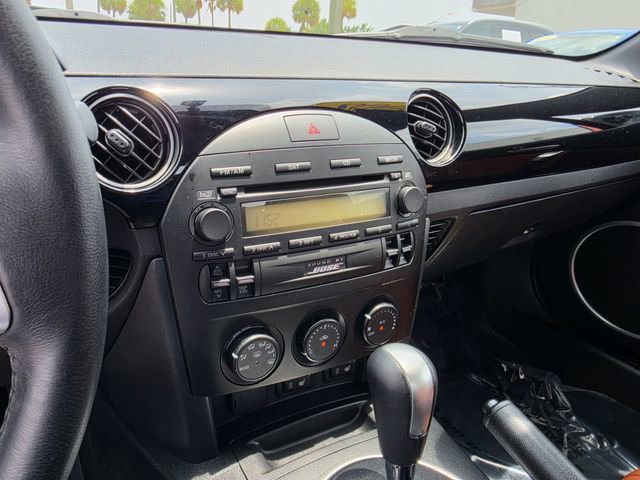 Used 2008 MAZDA MX-5 Miata Grand Touring w/ Premium Pkg RWD image 19