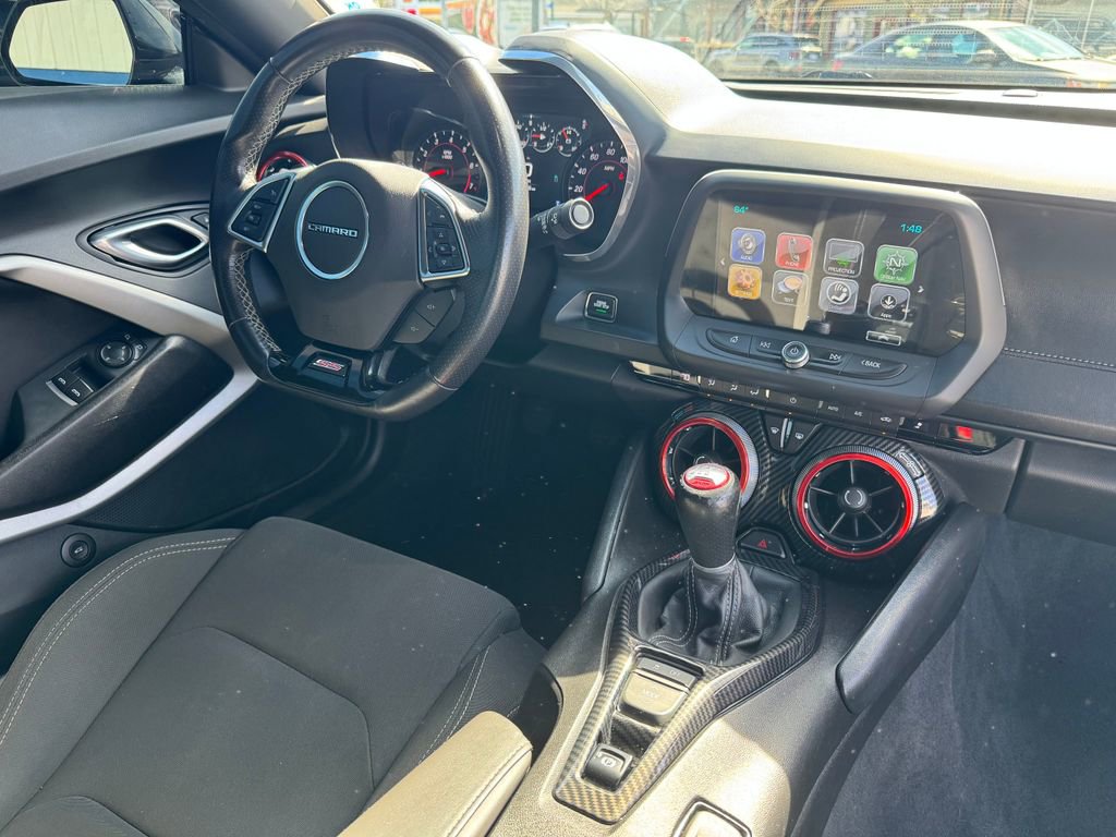 Used 2018 Chevrolet Camaro SS image 13