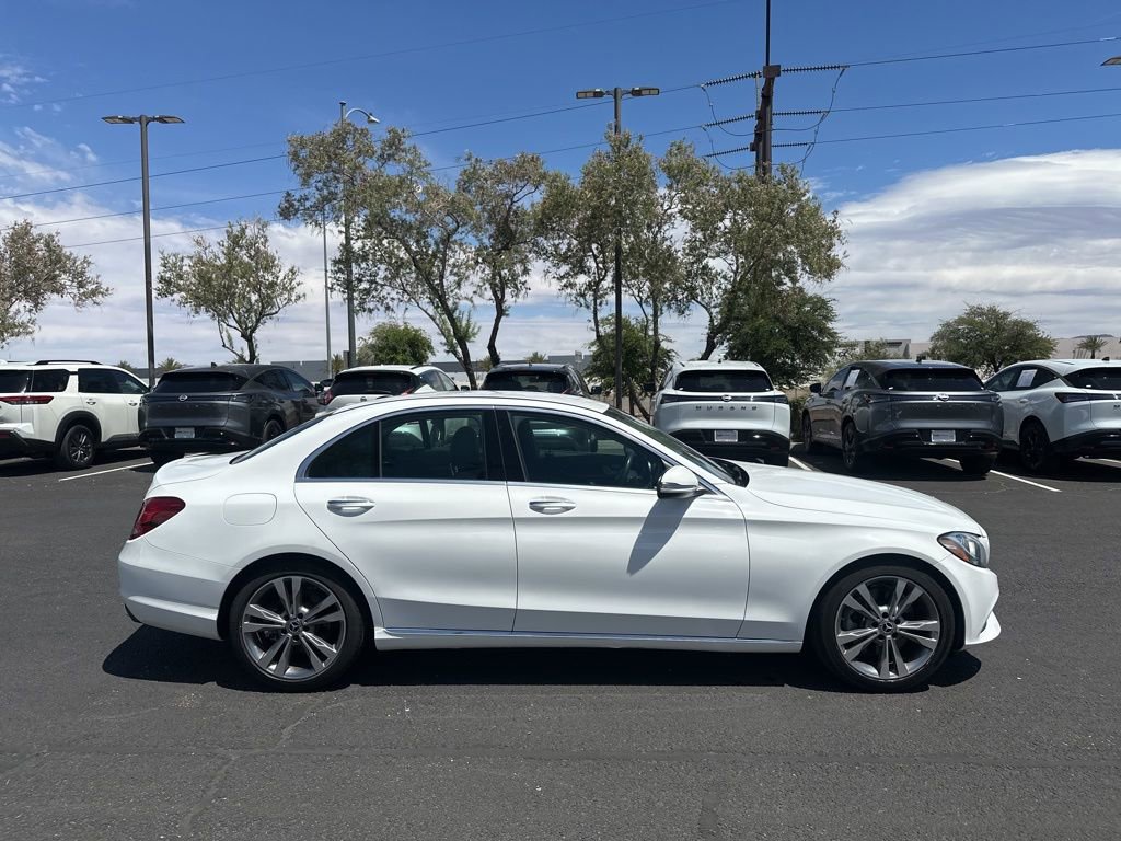 Used 2017 Mercedes-Benz C 300 Sedan w/ Premium 1 Package image 4