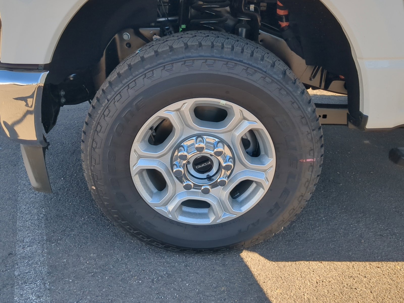 New 2026 Ford F350 XLT w/ XLT Premium Package AWD/4WD image 26