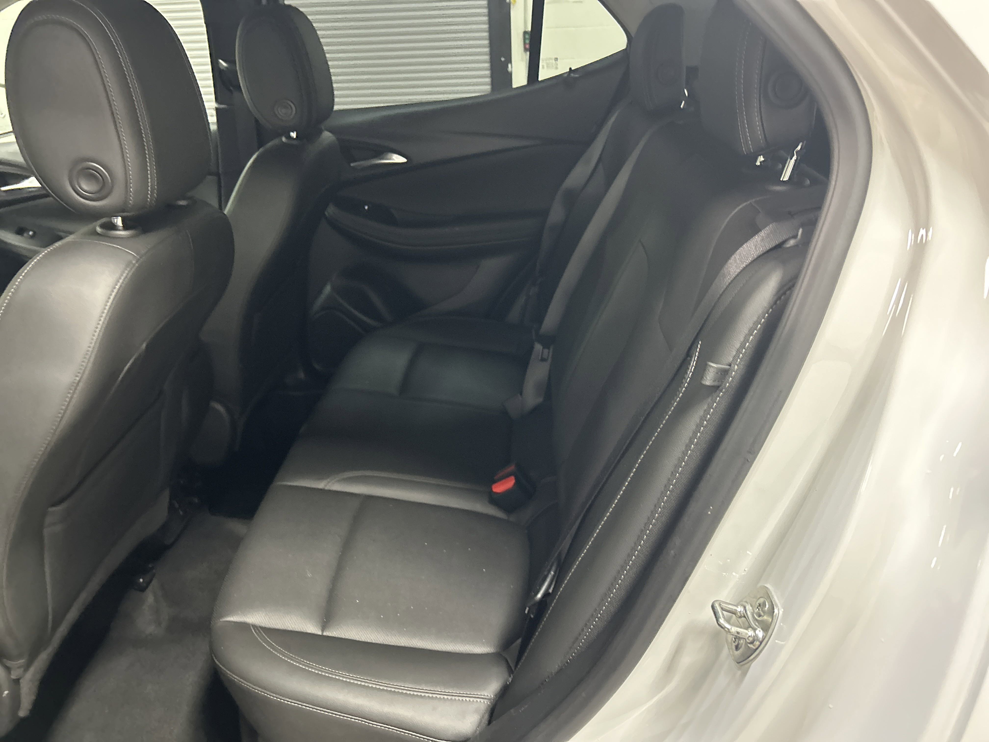 Used 2024 Buick Encore GX Sport Touring image 23