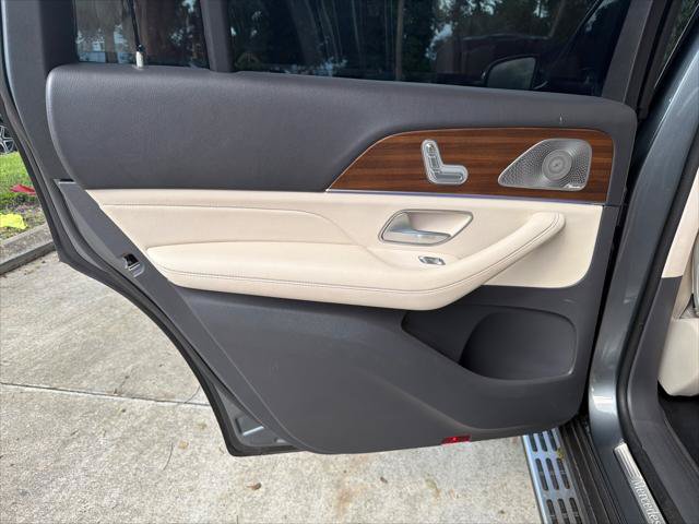Used 2020 Mercedes-Benz GLS 580 4MATIC image 18