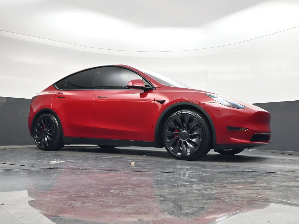 Used 2023 Tesla Model Y Performance AWD/4WD image 22