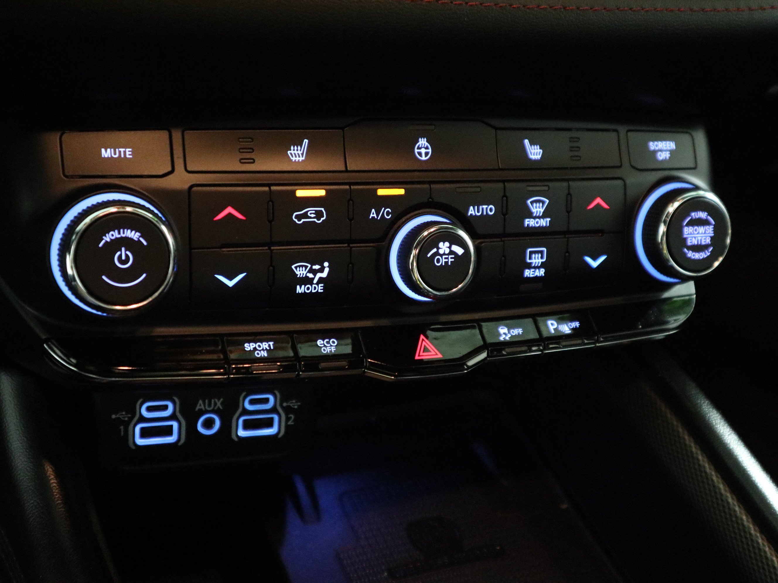 Used 2021 Dodge Durango R/T w/ Blacktop Package AWD/4WD image 25