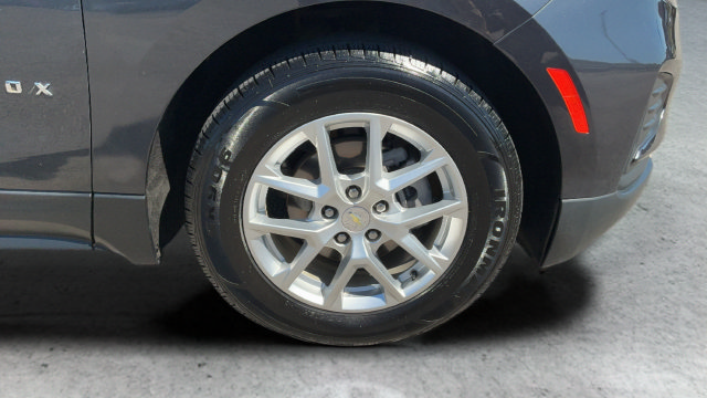 Used 2022 Chevrolet Equinox LS w/ LS Convenience Package FWD image 26
