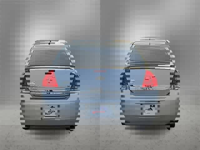 Used 2011 Chevrolet Impala LT w/ Luxury Edition Package image 7