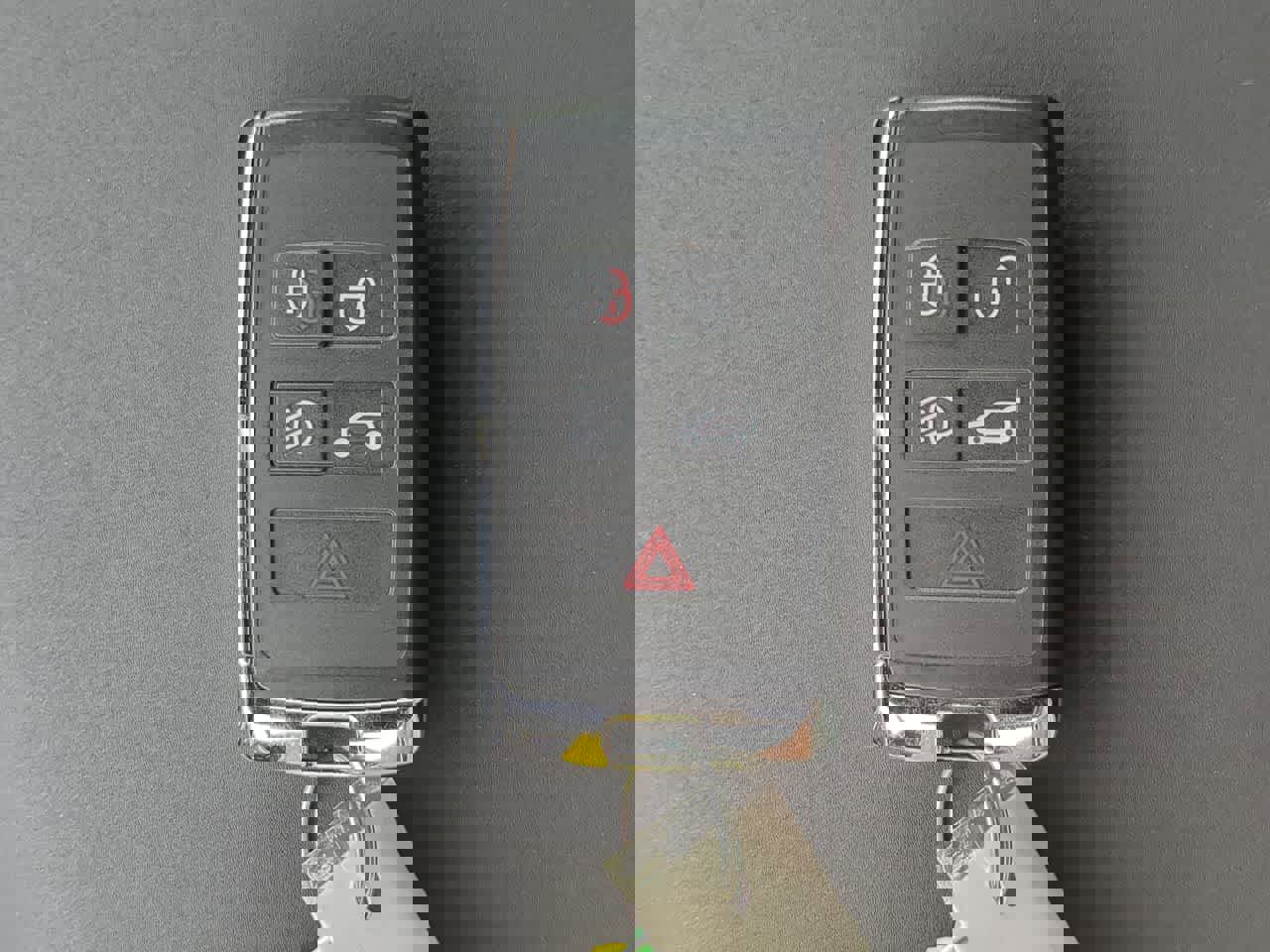 Used 2025 Land Rover Discovery Dynamic SE AWD/4WD image 37