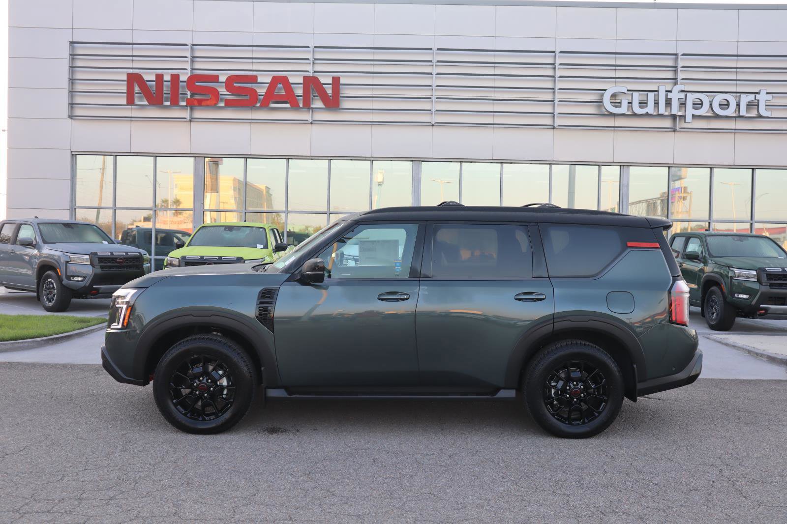 New 2026 Nissan Armada PRO-4X w/ Convenience Package AWD/4WD image 3