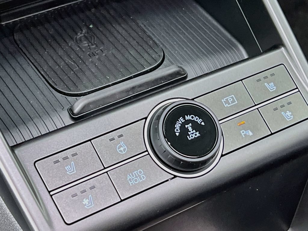 New 2026 Hyundai Kona Limited AWD/4WD image 18