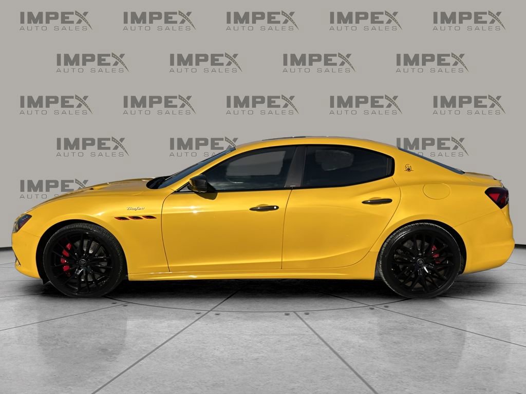 Used 2021 Maserati Ghibli Trofeo image 2