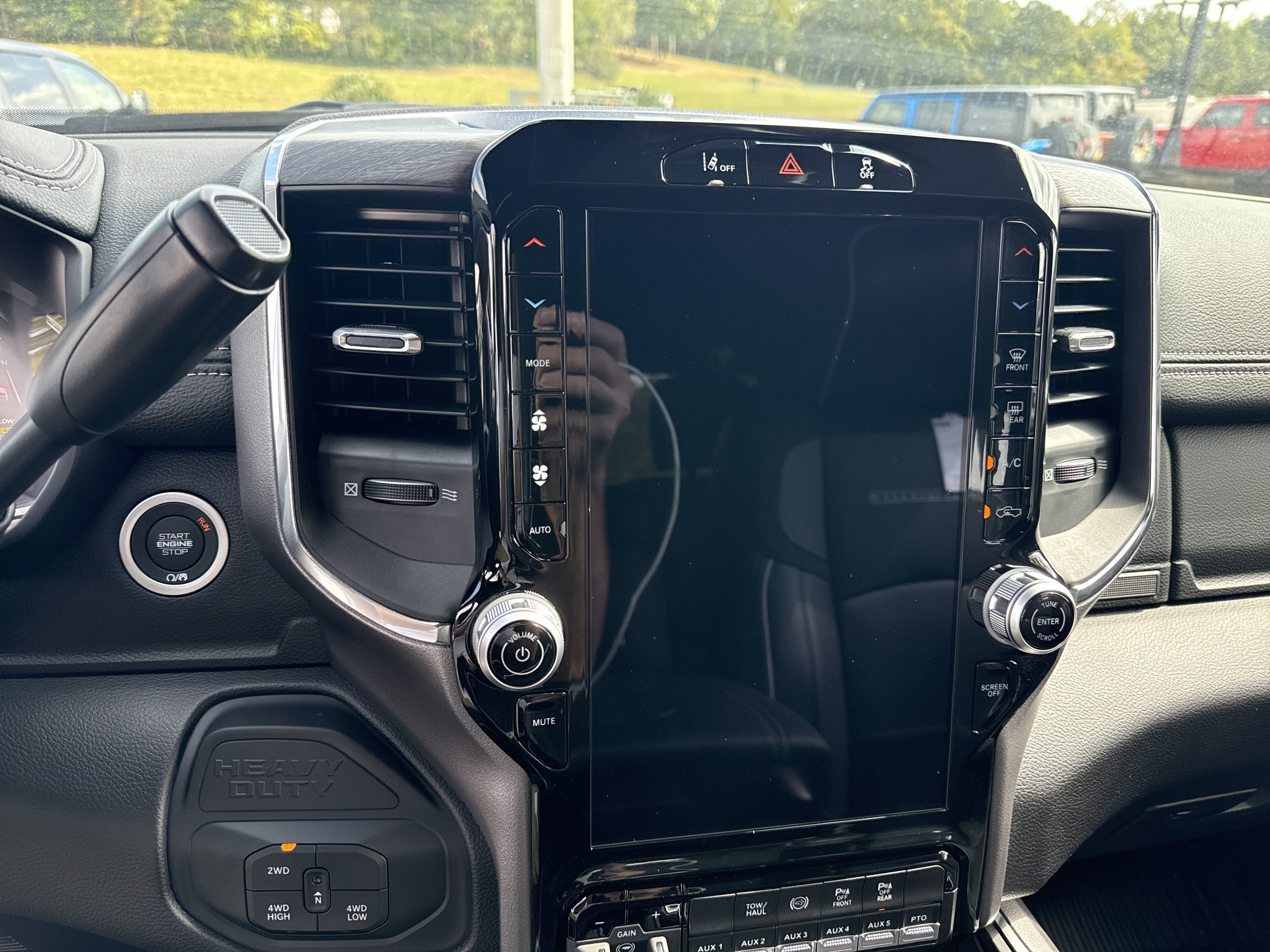 New 2026 RAM 5500 4x4 Crew Cab image 28