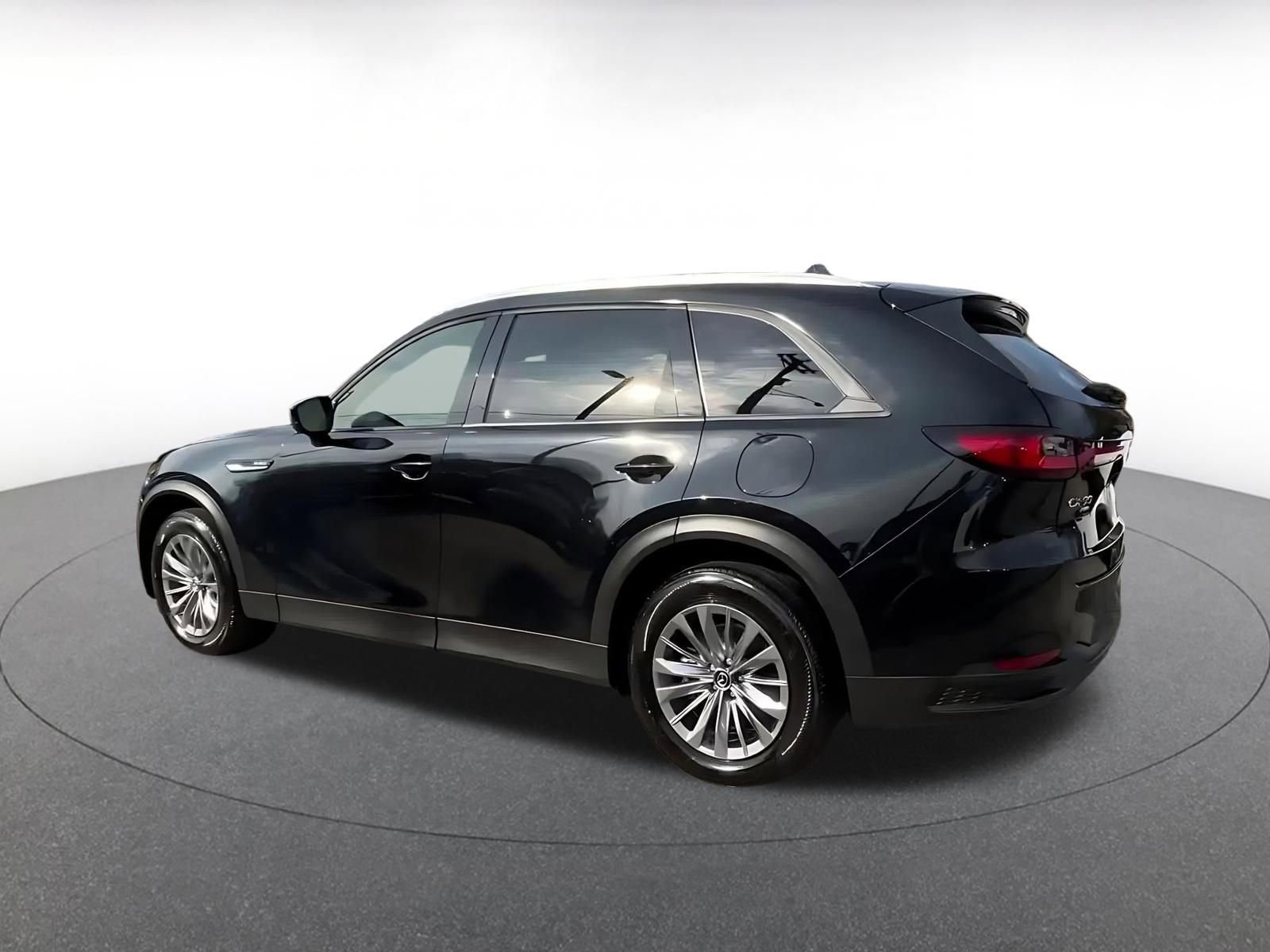Used 2025 MAZDA CX-90 3.3 Turbo w/ Preferred Package image 10