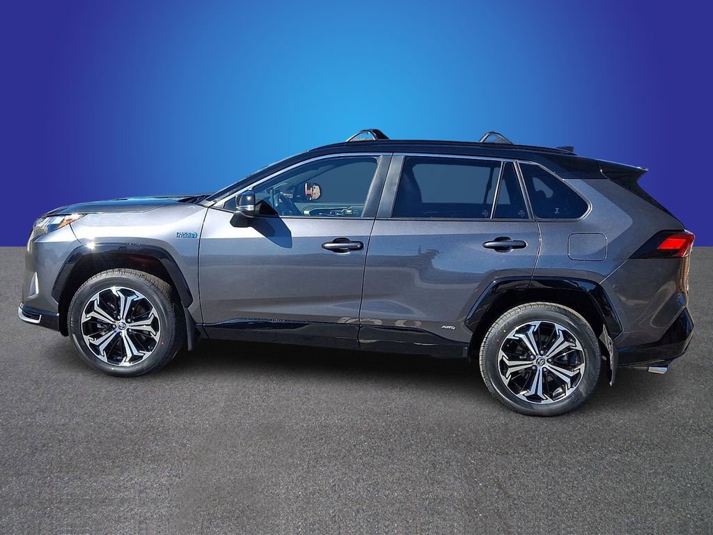 Used 2023 Toyota RAV4 XSE w/ Weather Package image 7