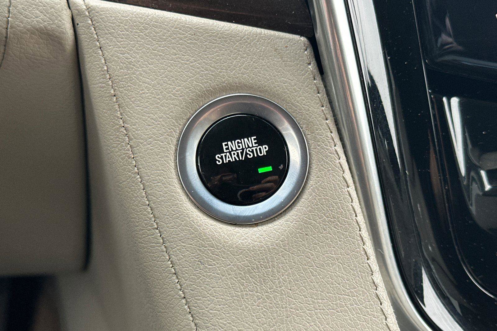 Used 2019 Cadillac Escalade Luxury image 25