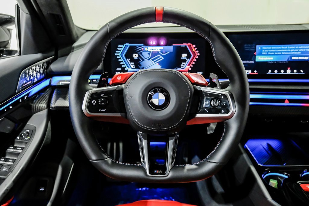 Used 2025 BMW M5 w/ Carbon Package image 14