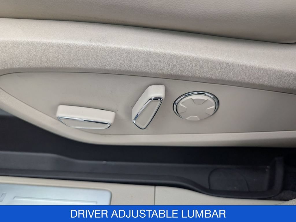 Used 2018 Lincoln MKC Reserve w/ Lincoln MKC Climate Package AWD/4WD image 15