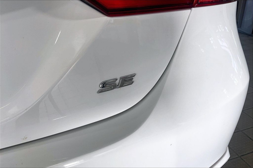 Used 2024 Toyota Camry SE FWD image 19