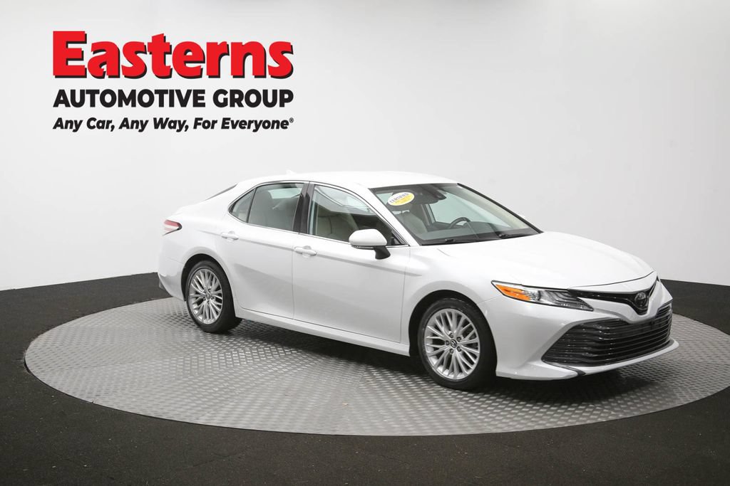 Used 2019 Toyota Camry XLE w/ Carpet Mat Package FWD image 50