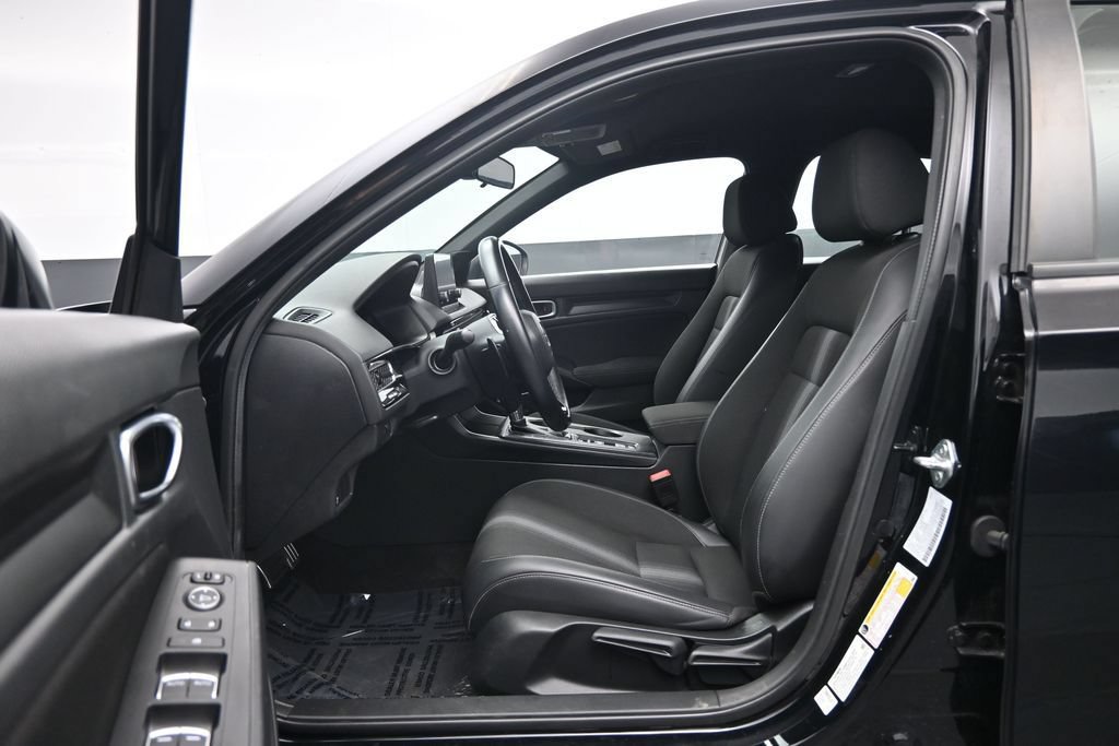 Used 2023 Honda Civic Sport image 22