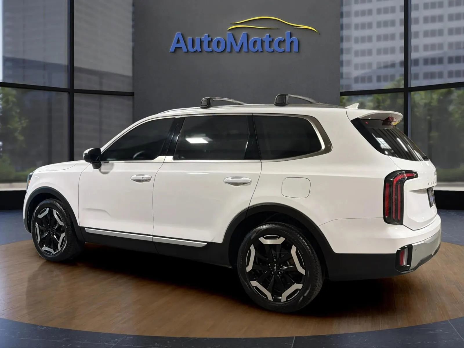 Used 2024 Kia Telluride EX image 8