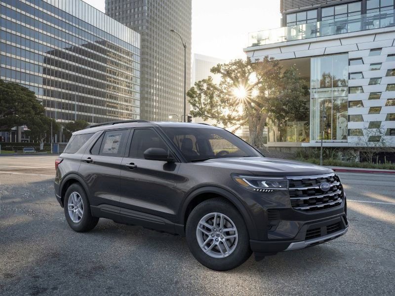New 2026 Ford Explorer Active image 8