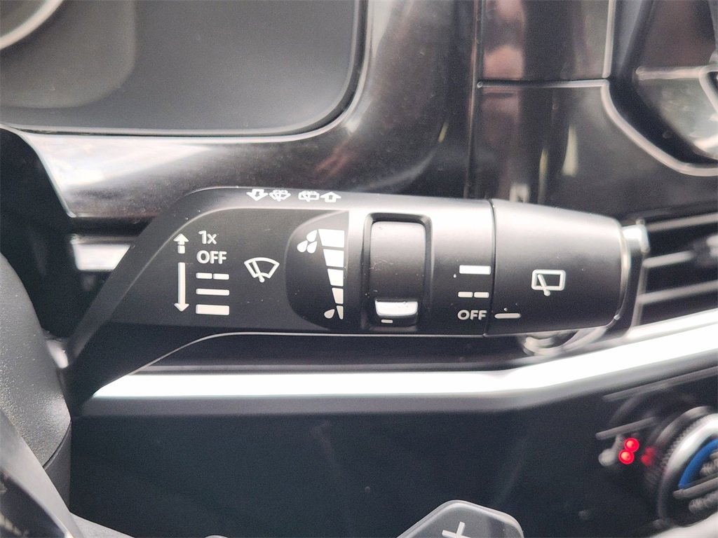 Used 2022 Nissan Pathfinder SV w/ Cargo Package image 27