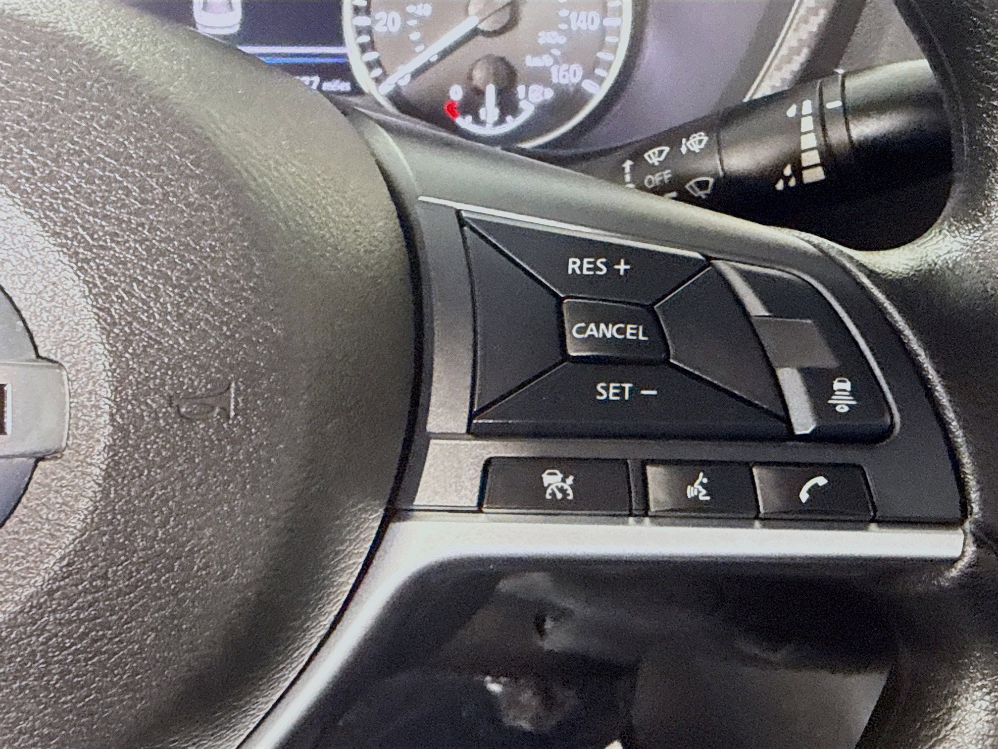 Used 2025 Nissan Sentra SV image 15