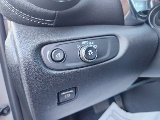 Used 2023 Chevrolet Blazer LT w/ Convenience Package image 34