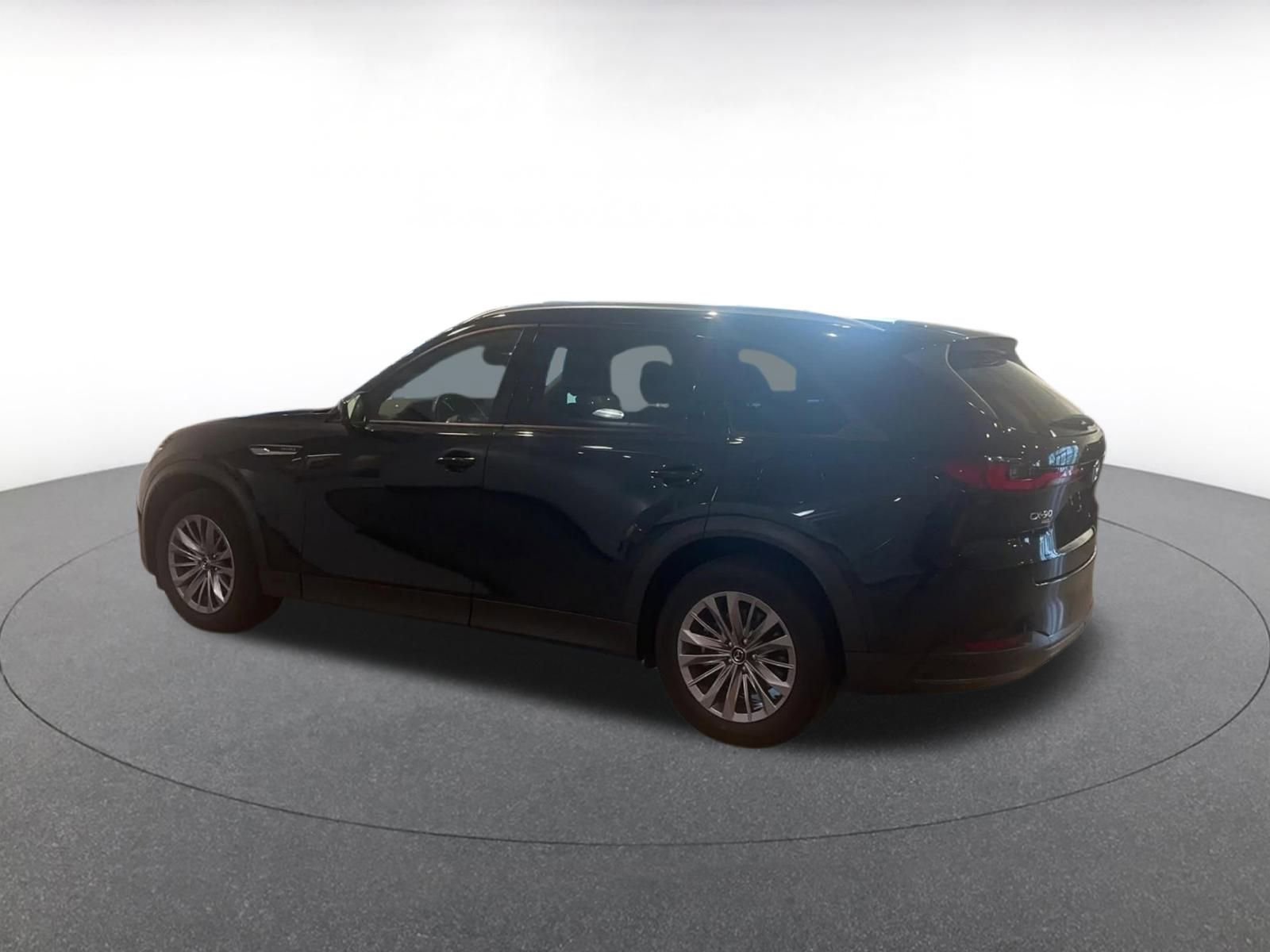 Used 2025 MAZDA CX-90 3.3 Turbo w/ Preferred Package image 10