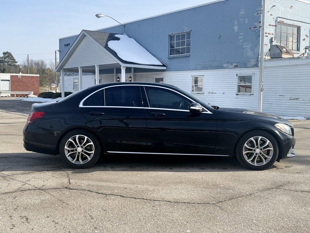 Used 2015 Mercedes-Benz C 300 Sedan image 3
