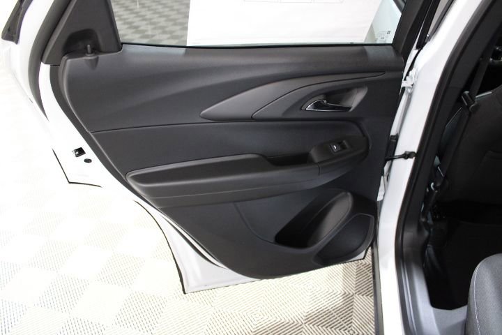 New 2026 Chevrolet TrailBlazer LT w/ Convenience Package image 18