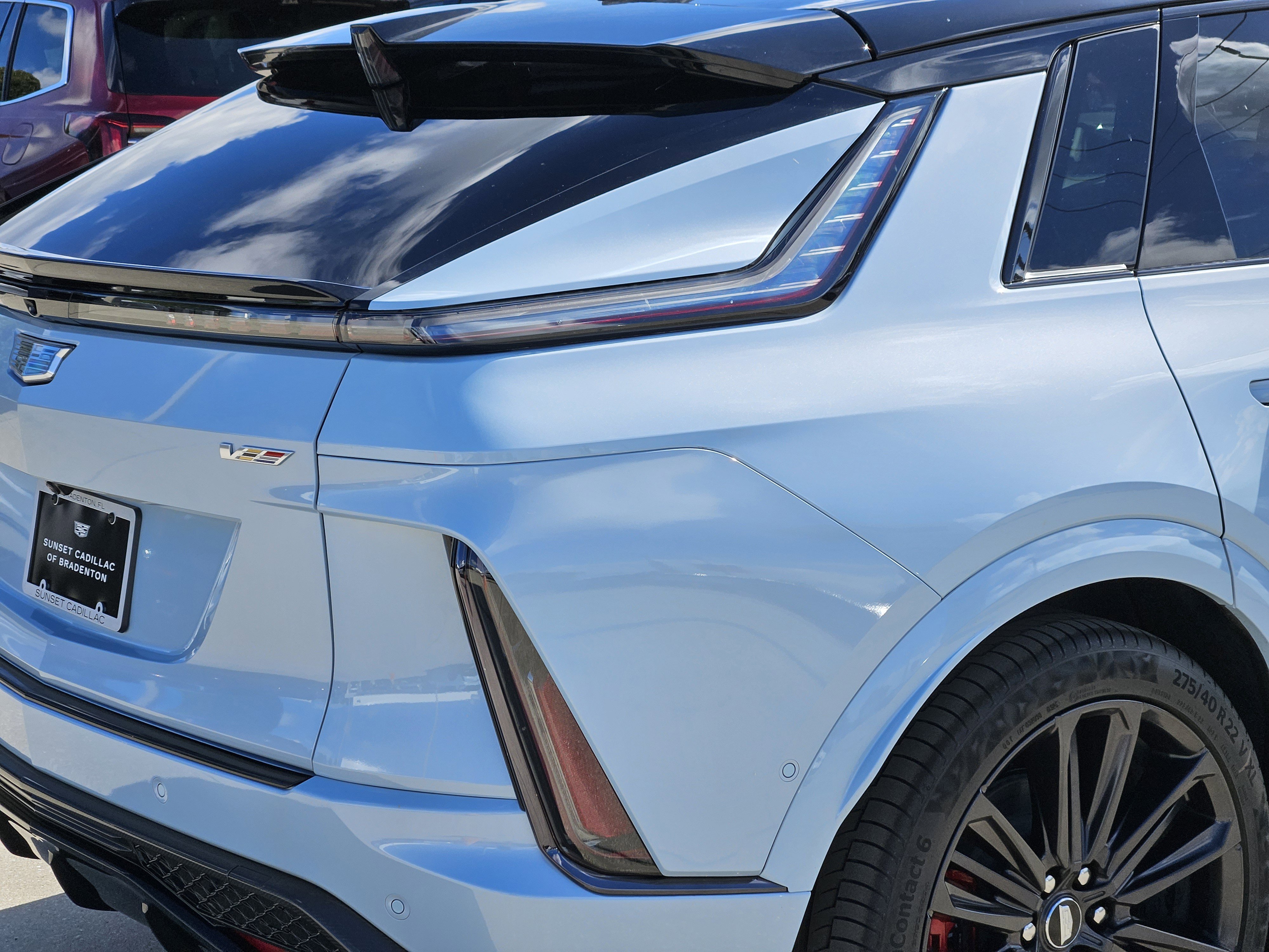 New 2026 Cadillac Lyriq V w/ Exterior Carbon Fiber Package image 10